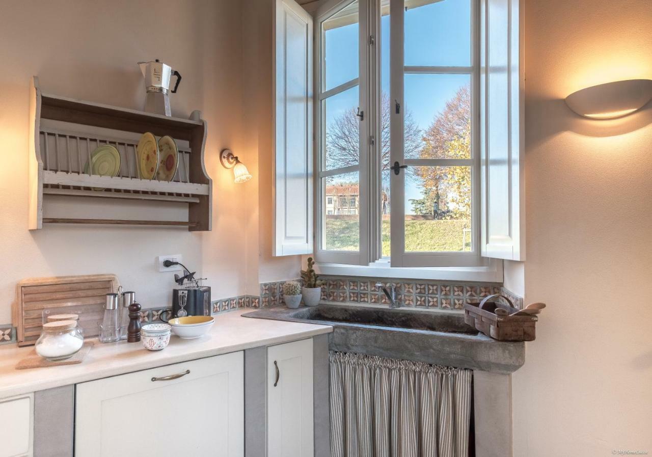 Tornese With Private Parking And Terrace Apartment Lucca Exterior photo